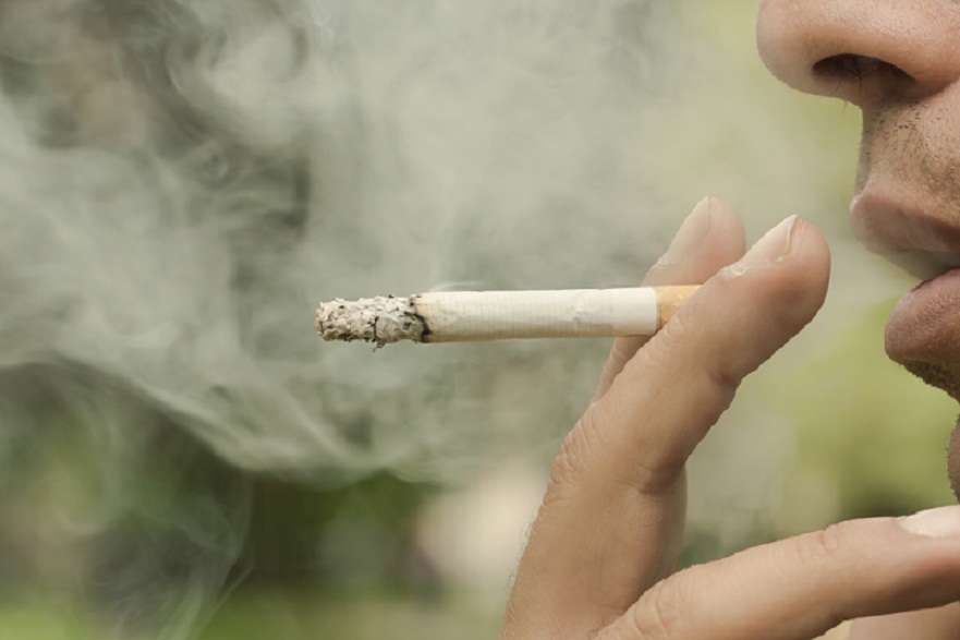 Smoking banned on Illinois Campuses 